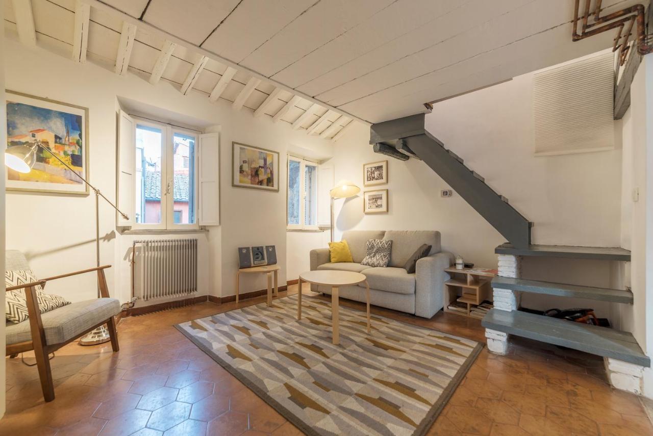 Апартаменти Charming Loft Navona Рим Екстер'єр фото